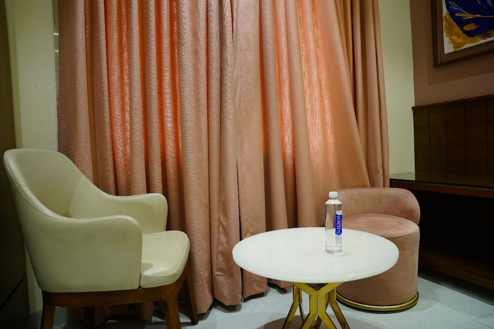 Deluxe Double or Twin Room photo 3