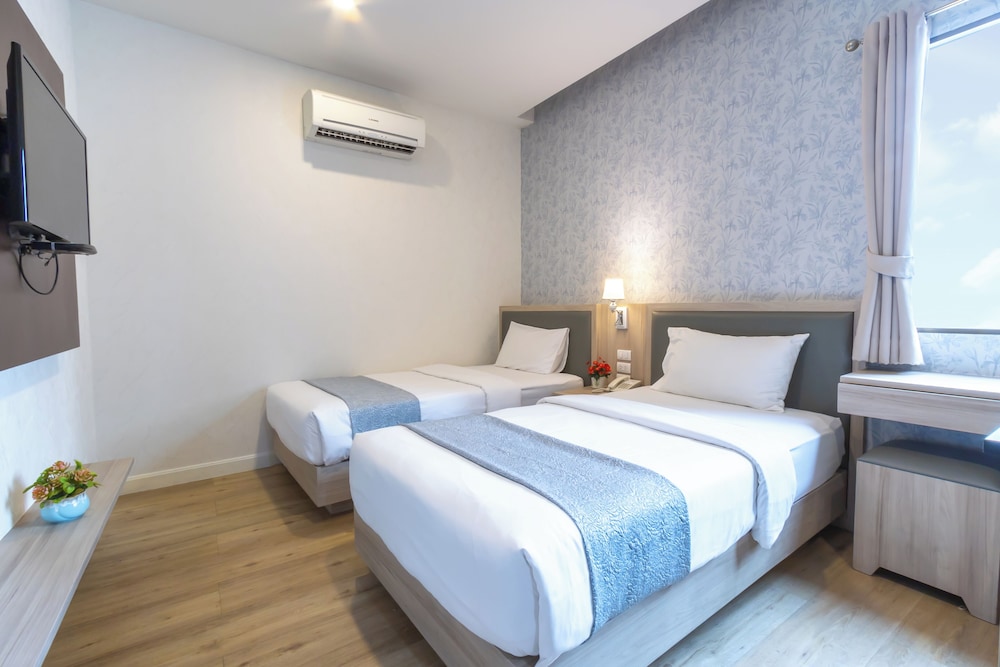 Superior Twin Room photo 3