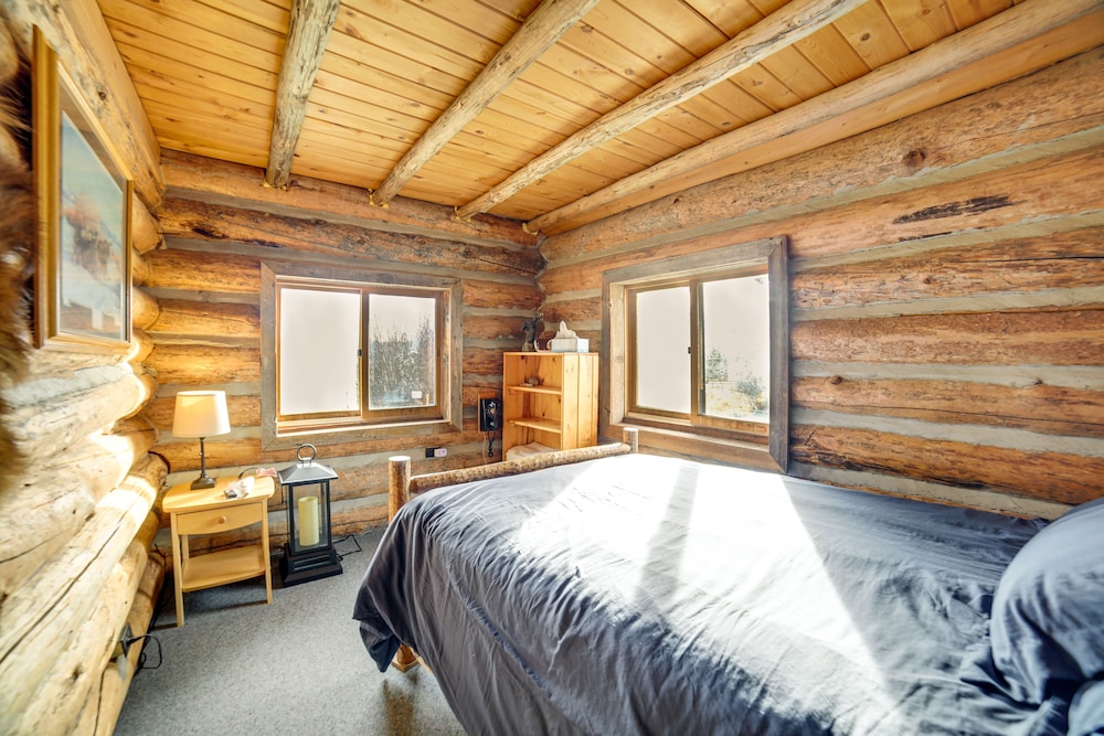 House (4 Bedrooms) photo 2