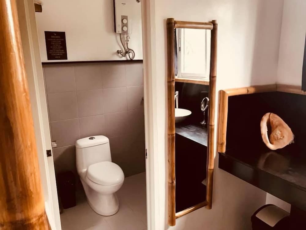Deluxe Suite - Photo 3