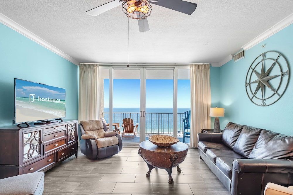 Signature Condo, Kitchen, Beach View