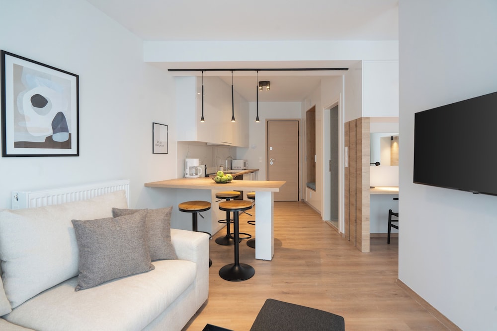 Premium Apartment, City View