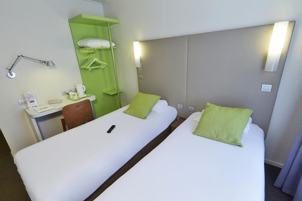 Next Generation, Room, 2 Twin Beds photo 2
