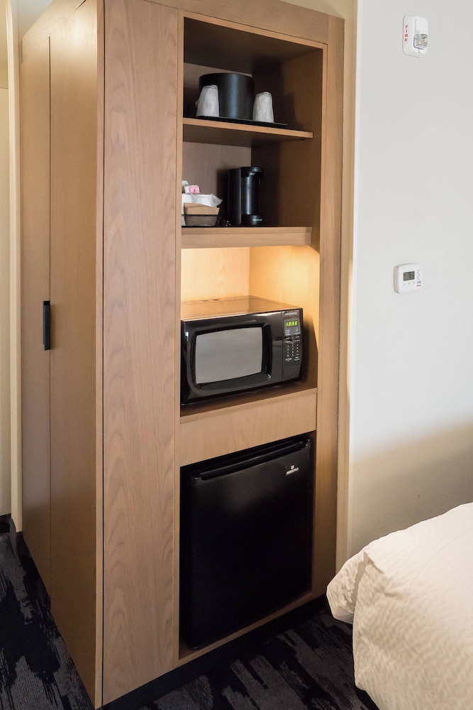 Studio, Multiple Beds