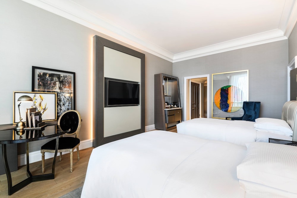 Deluxe Room, 2 Twin Beds, Sea View (Balcony) - Photo 5