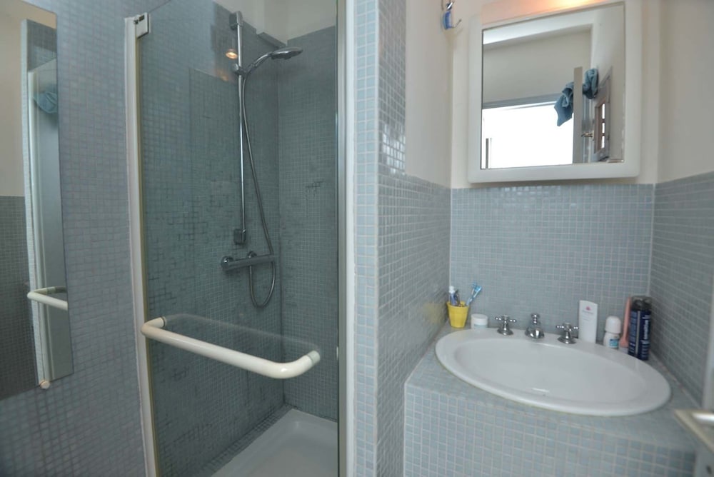 Villa, 1 Bedroom (Mini with Air Conditioning) photo 2