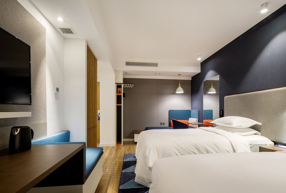Standard Room, 2 Twin Beds photo 1