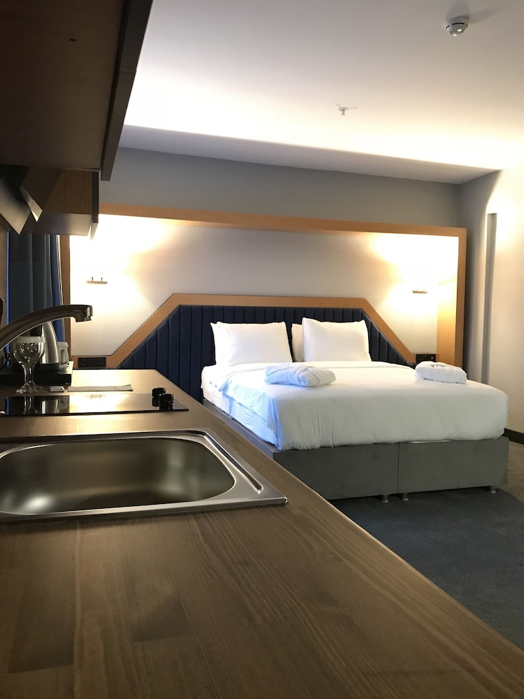 Junior Suite, Balcony photo 3