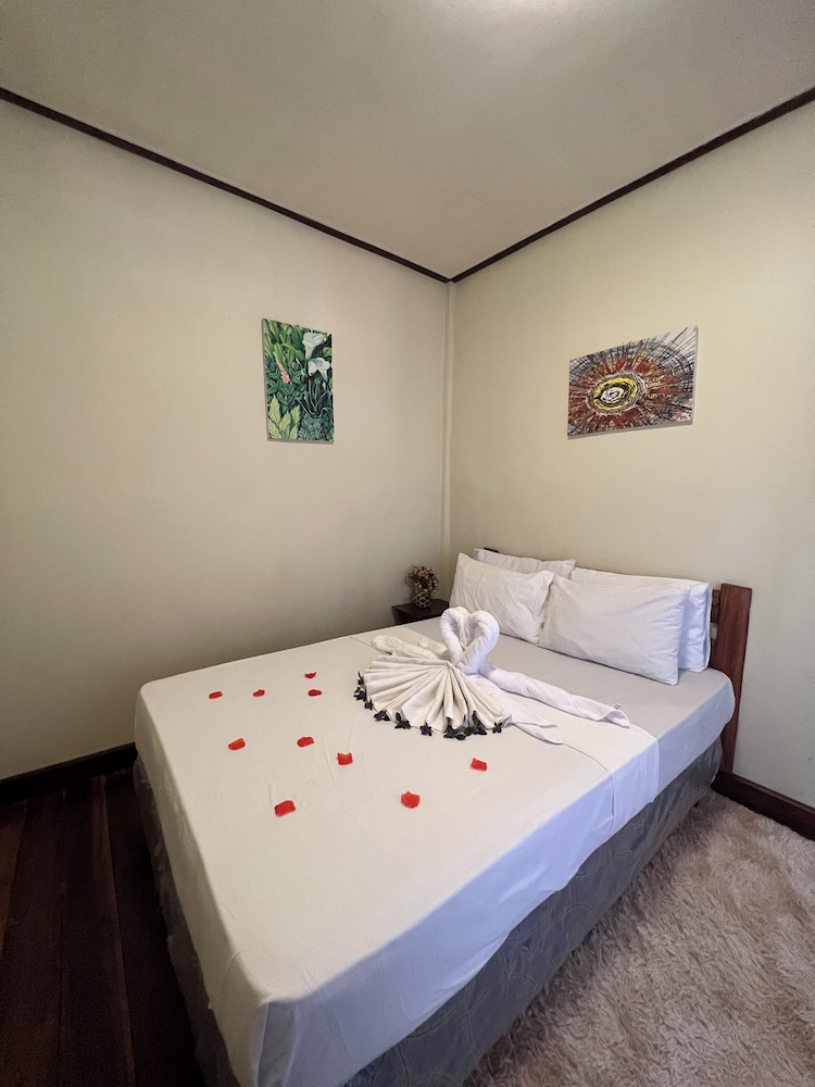 Standard Double Room photo 3
