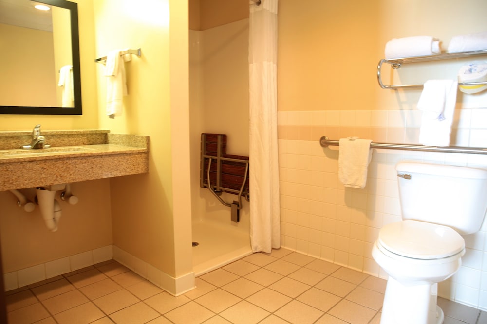 American Inn and Suites, Photo 2