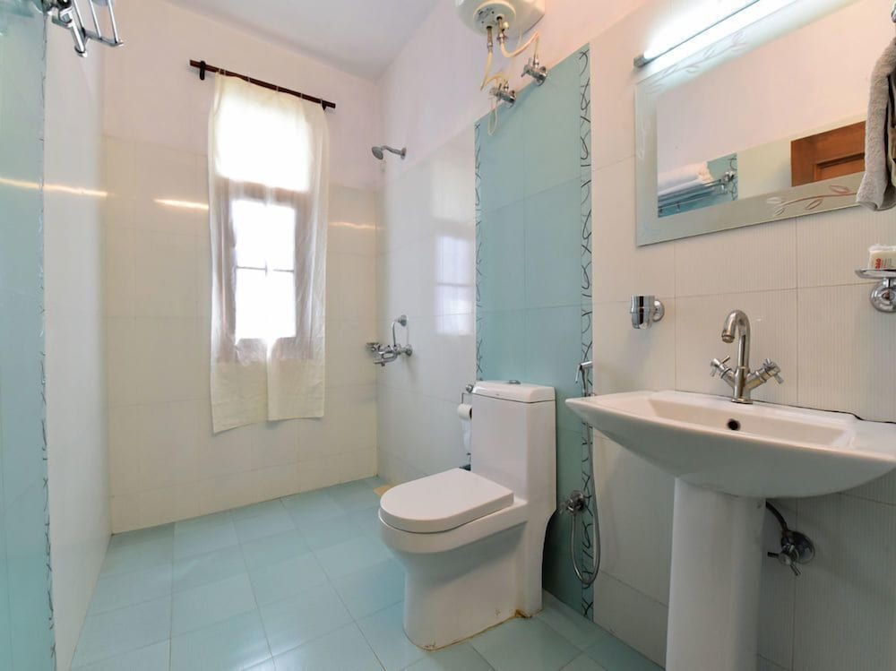 Superior Double or Twin Room, 1 King Bed, Valley View photo 2