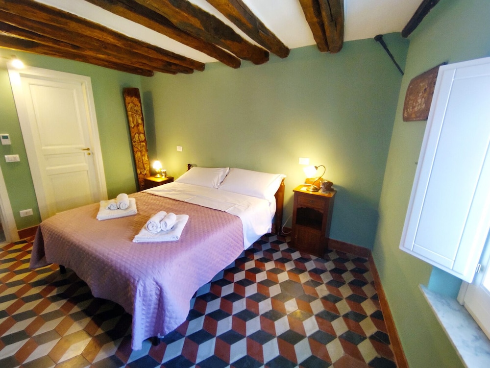 Comfort Room