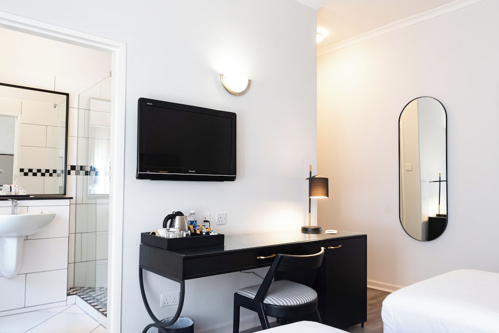 Standard Room, 2 Twin Beds, Garden View (STANDARD TWIN) photo 3