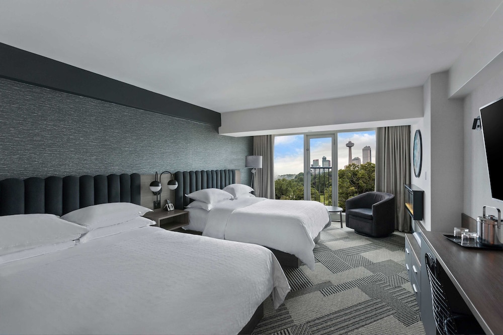 Room, 2 Queen Beds