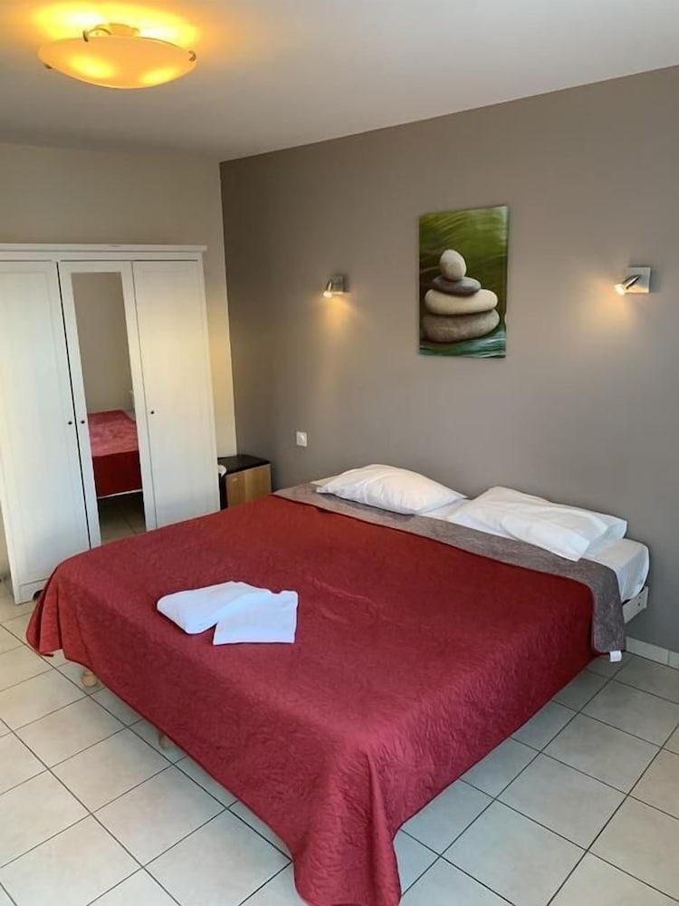 Basic Double Room photo 1