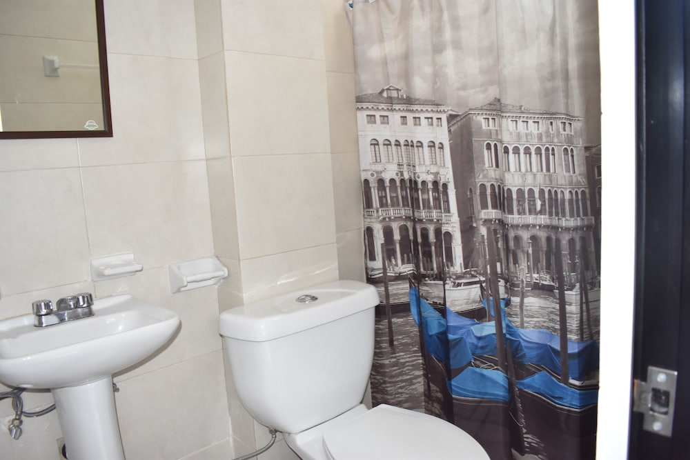 Executive Room, 1 Double Bed, Refrigerator & Microwave, River View photo 3