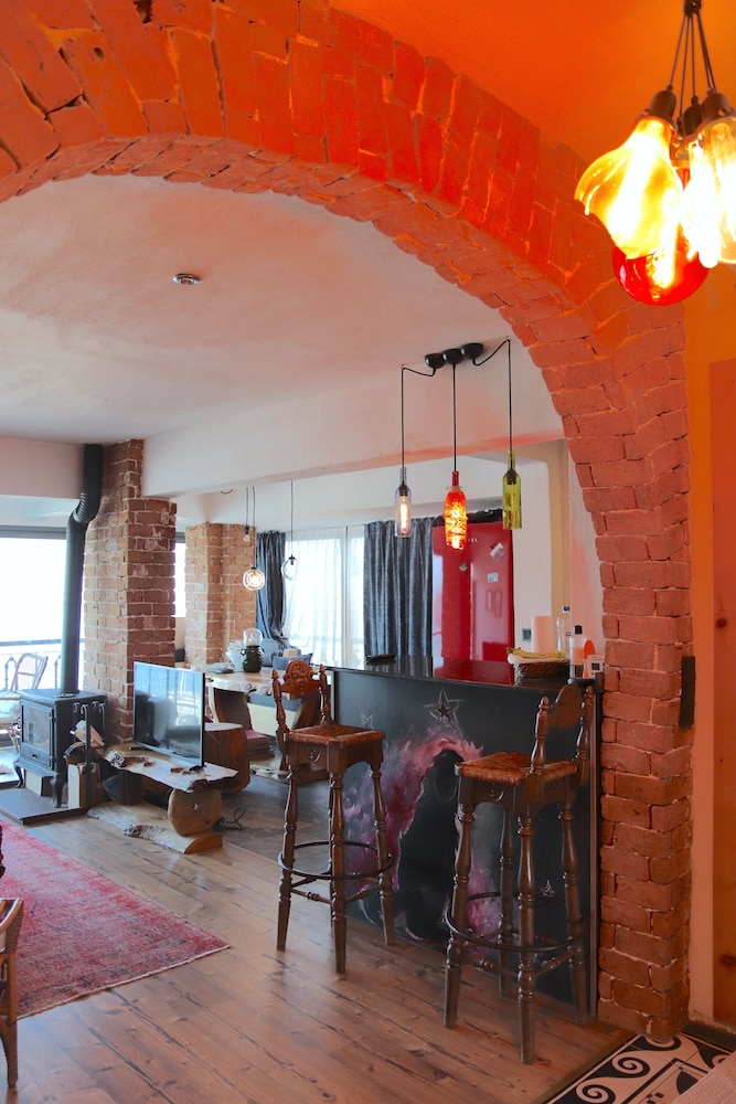 Exclusive Apartment