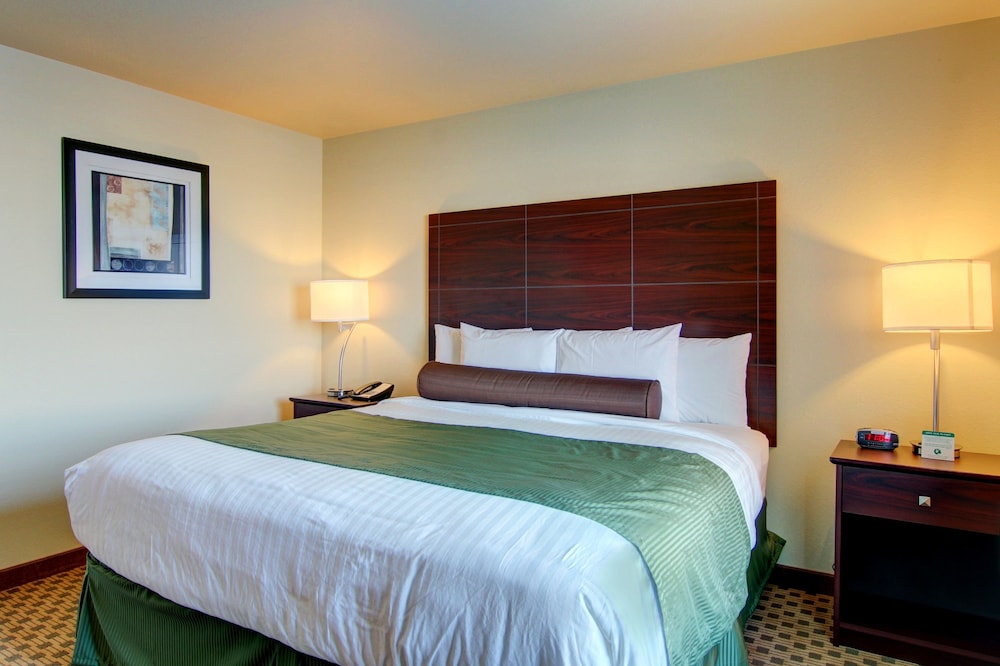 Suite, Multiple Beds, Accessible, Non Smoking photo 2