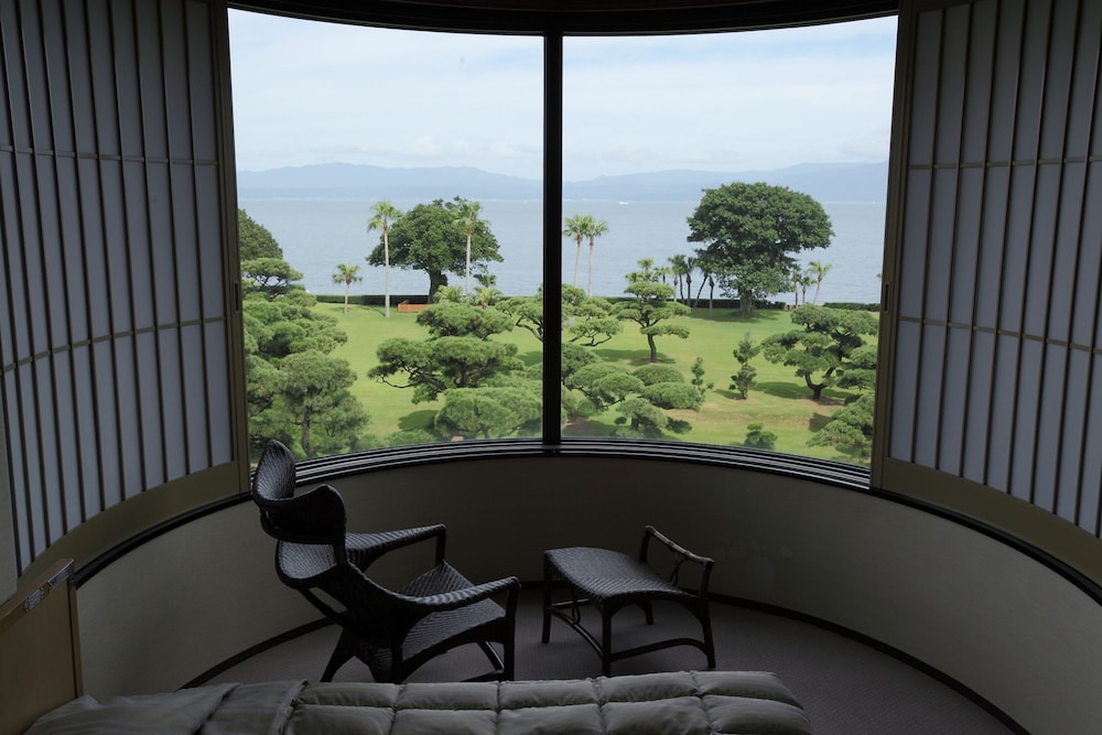 Rikyu Semi Western-style Room with 2 beds + 4 Japanese Futon (For Single use) - Photo 7
