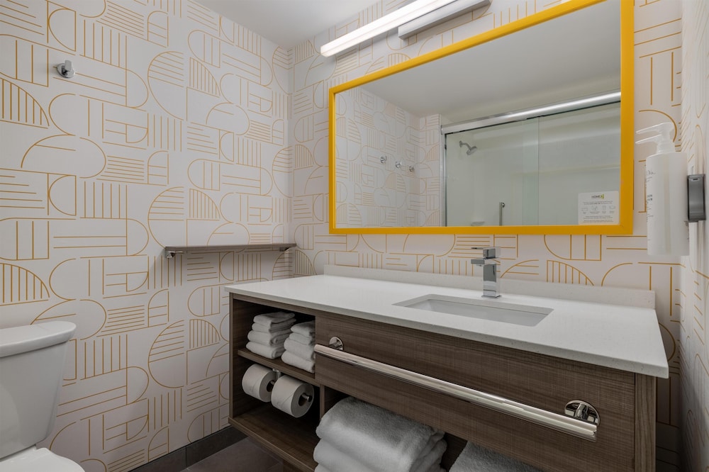 Suite, 1 Bedroom photo 3