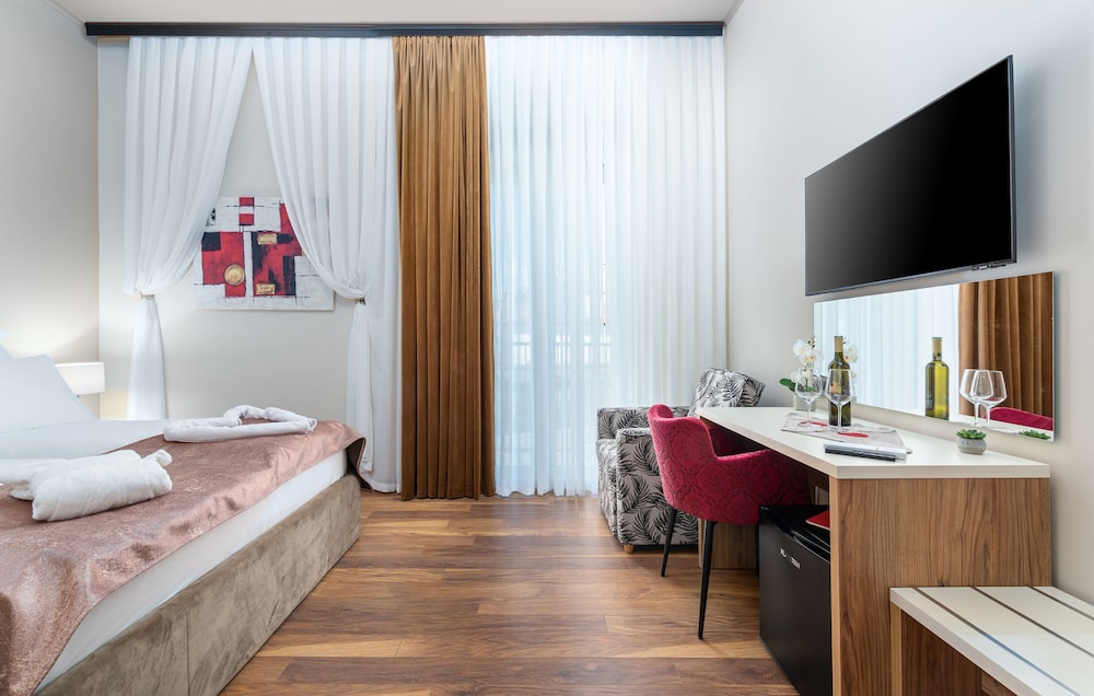 Premium Double Room