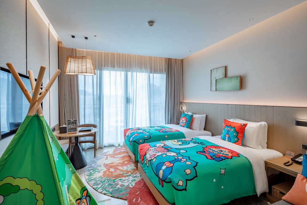 Standard Room, 2 Twin Beds (Kids Theme) photo 2