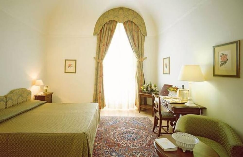 Deluxe Double or Twin Room - Photo 3
