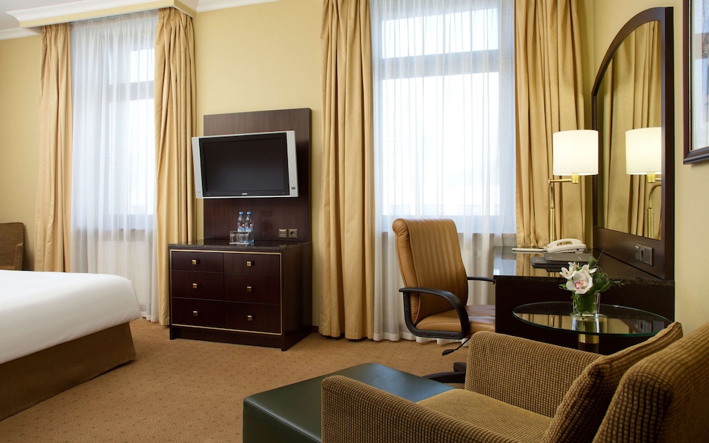 Executive Room, 1 King Bed
