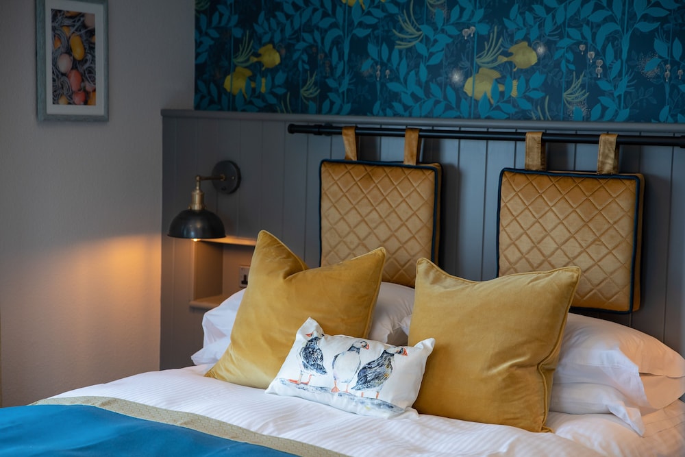 Deluxe Double Room, Ensuite photo 2