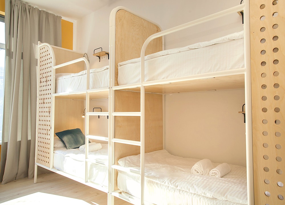 Shared Dormitory, Women only (14 beds) photo 1
