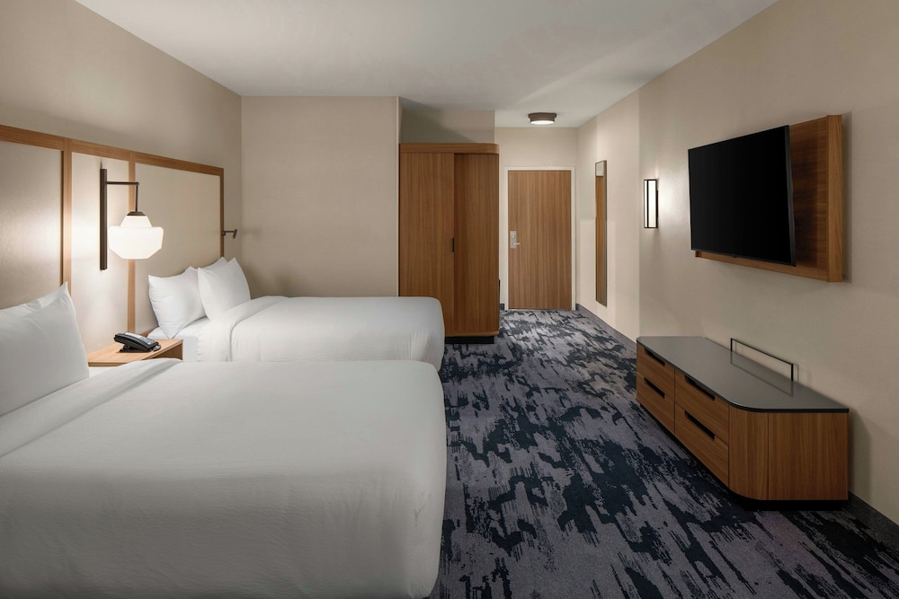 Suite, Multiple Beds, Accessible