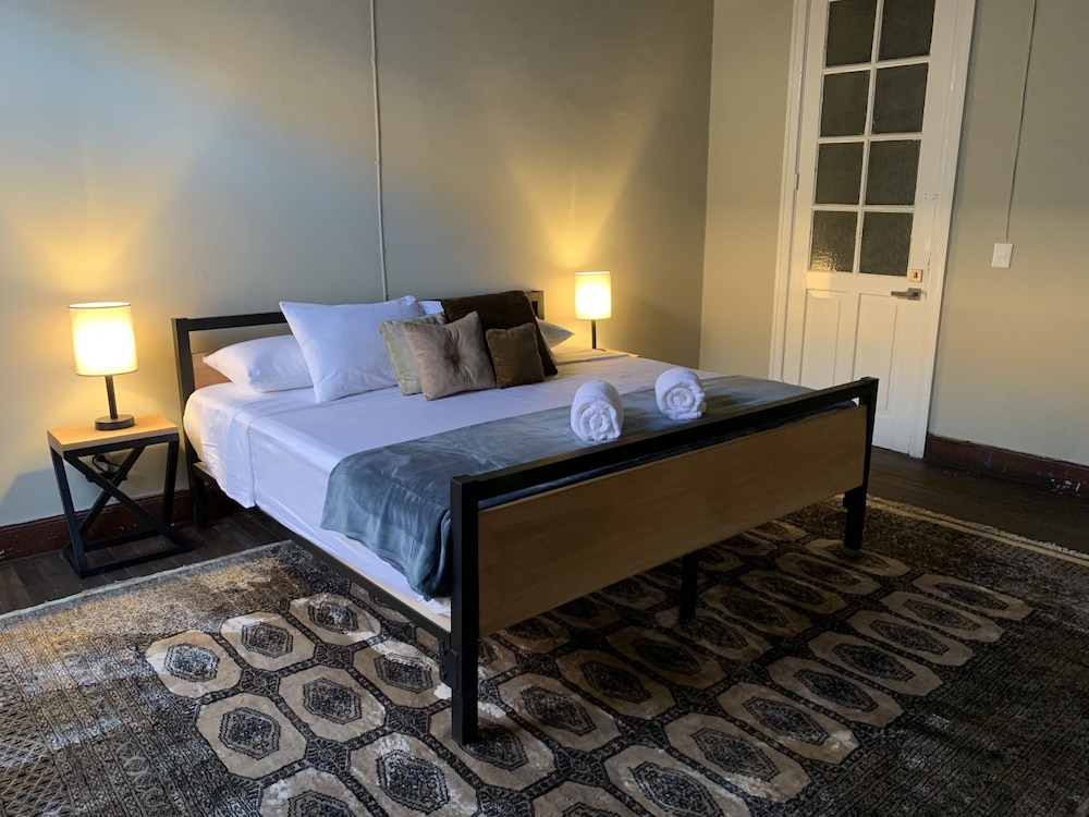 Deluxe Room, Balcony photo 1
