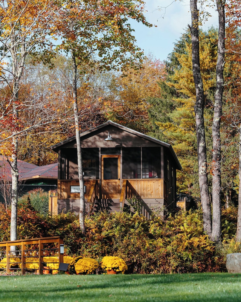 Luxury Cottage, River View