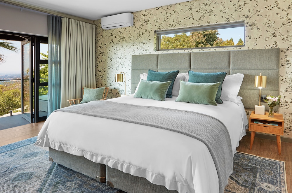 Grand Room photo 2