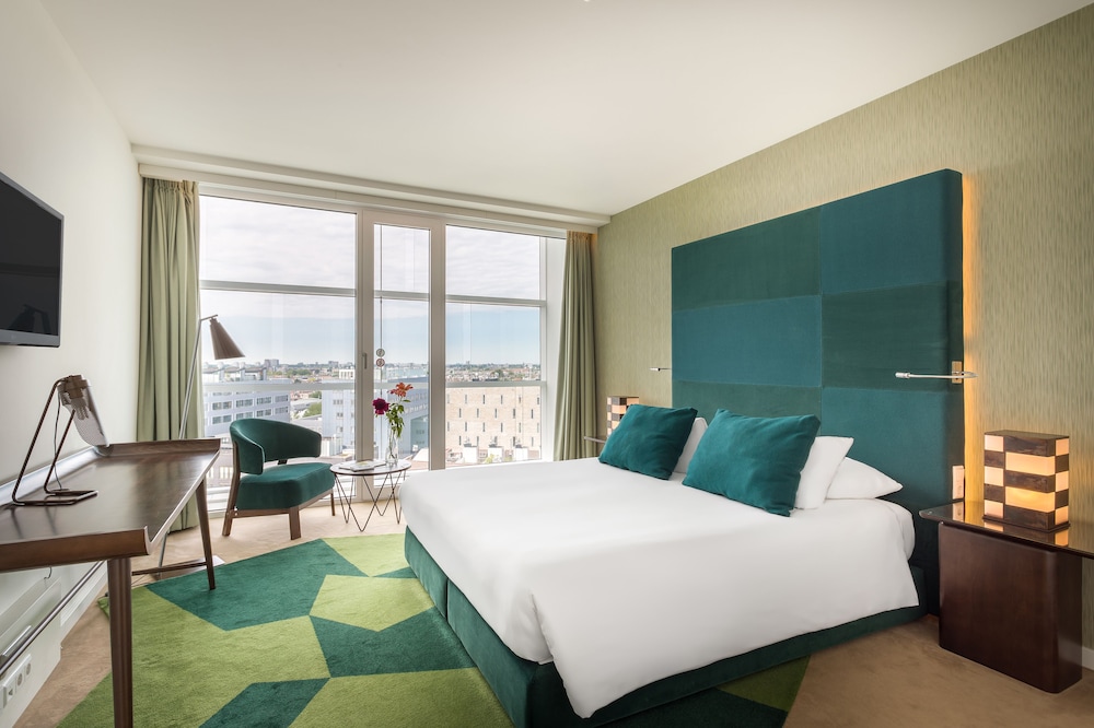 Superior Double Room, City View - Photo 5