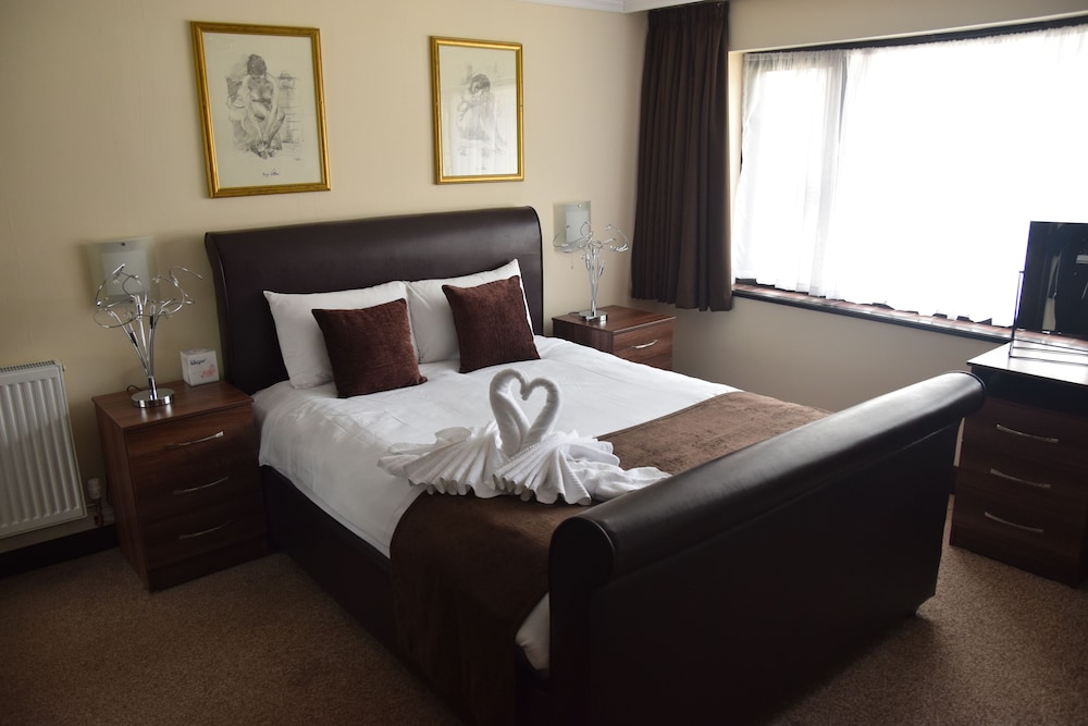 Deluxe Suite - Photo 1