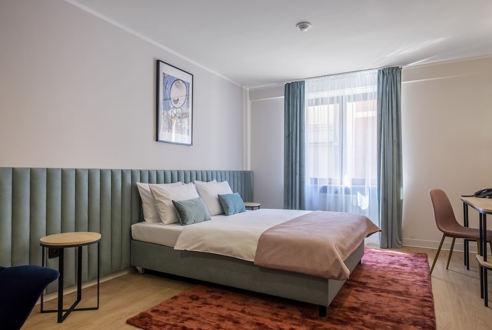 Deluxe Double or Twin Room - Photo 2