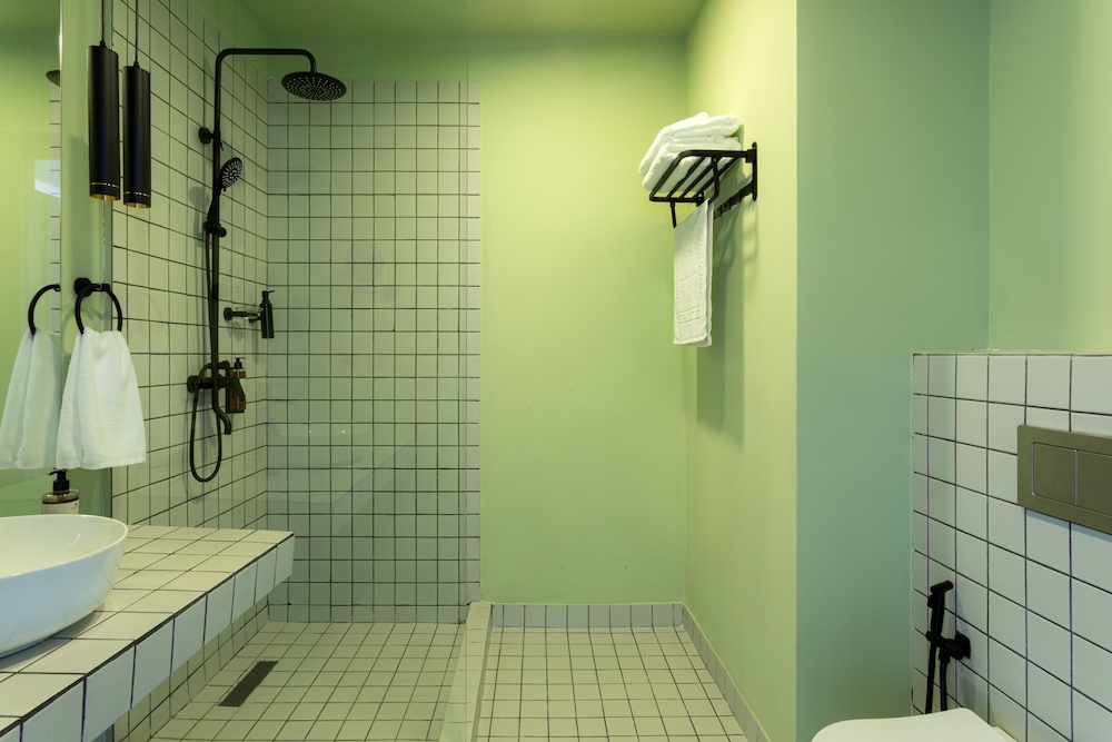 Superior Twin Room - Photo 12