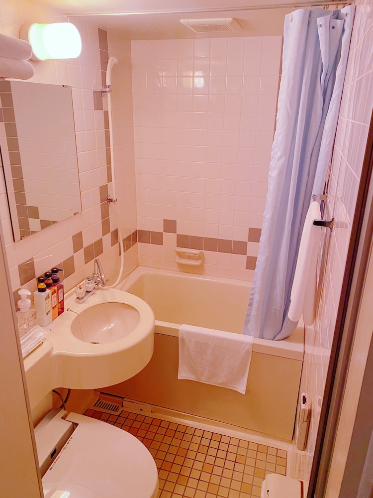 Standard Double Room, Smoking - Photo 4