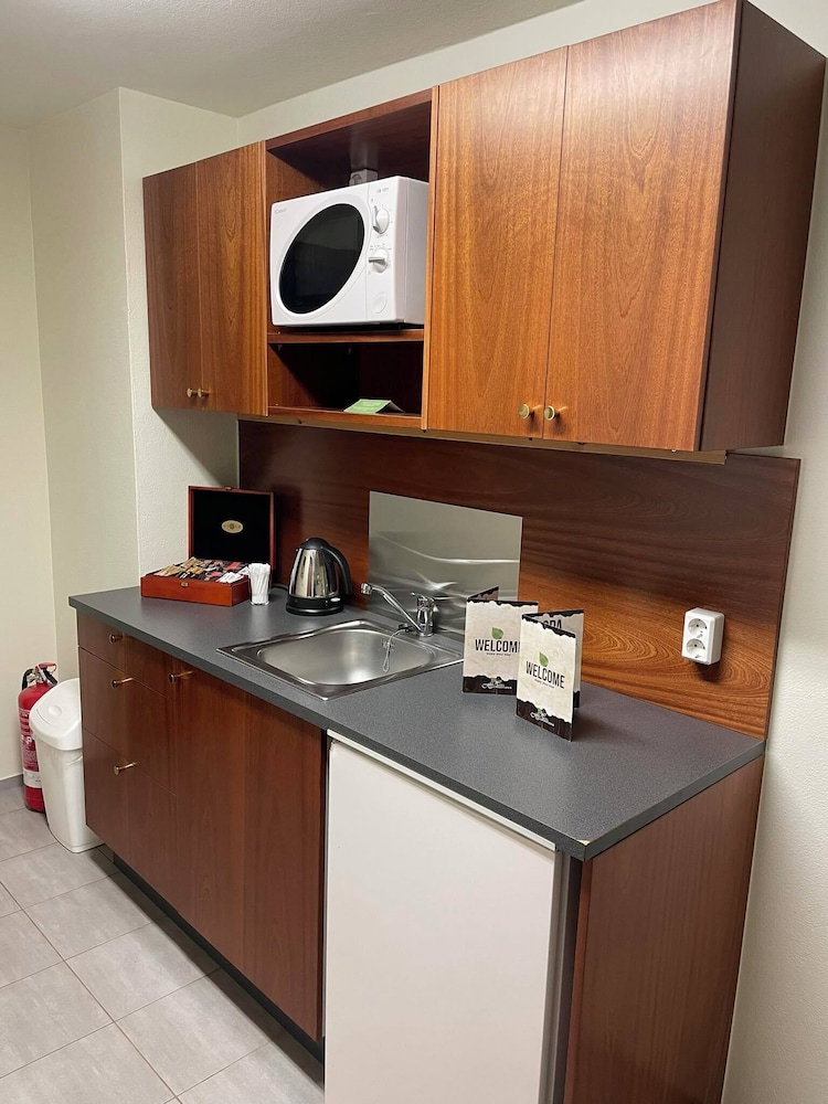 Single Room, Shared Bathroom photo 2
