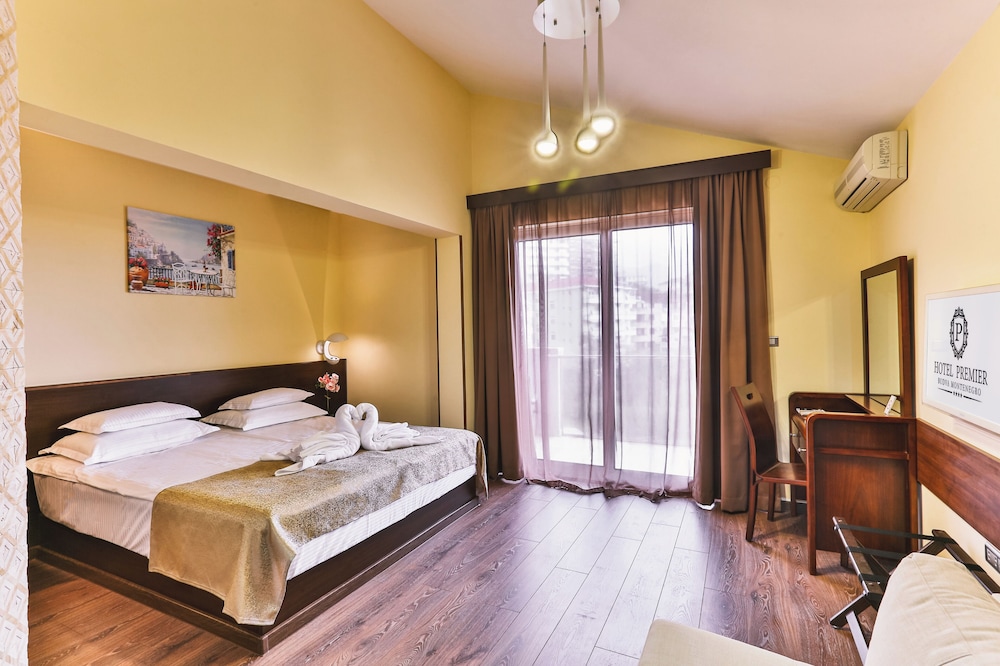 Superior Double Room, 1 Double Bed with Sofa bed photo 1