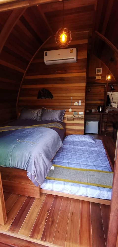 Double Room - Photo 7