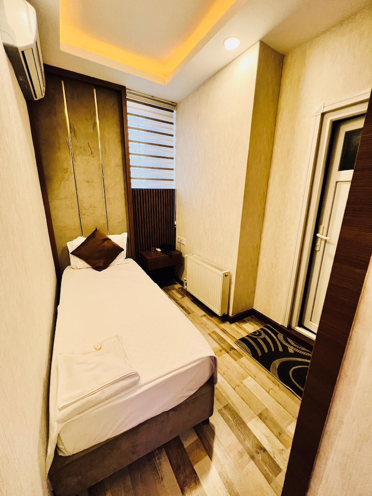 Economy Single Room photo 2
