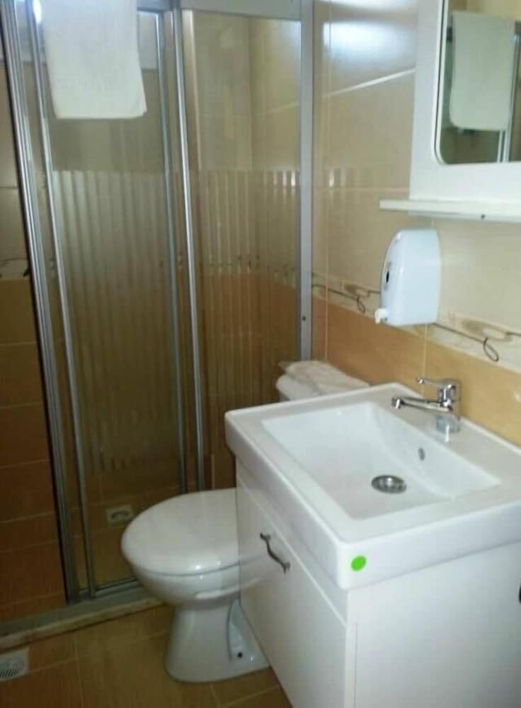 Classic Double Room, 1 Double Bed, Non Smoking photo 2