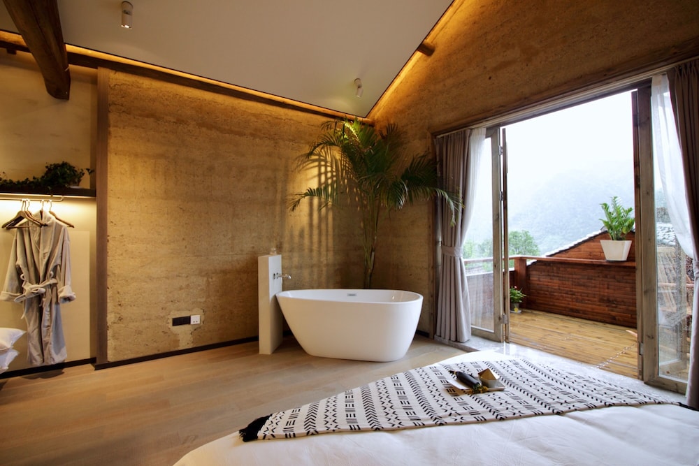 Exclusive Double Room(2nd Floor) photo 3