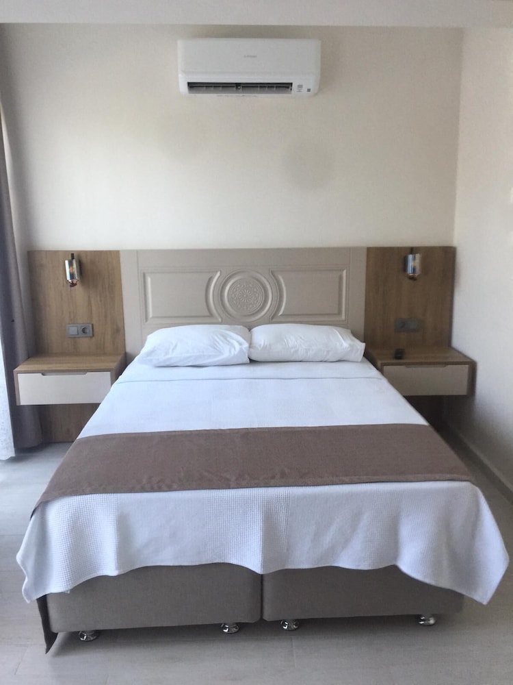 Standard Room photo 1