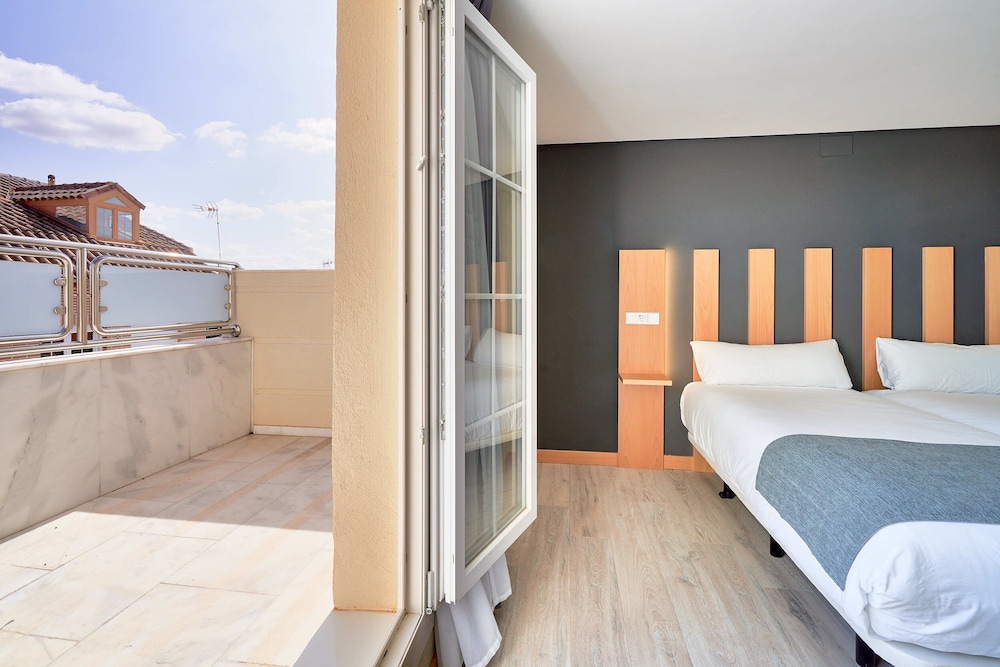 Junior Room, 1 Bedroom photo 2