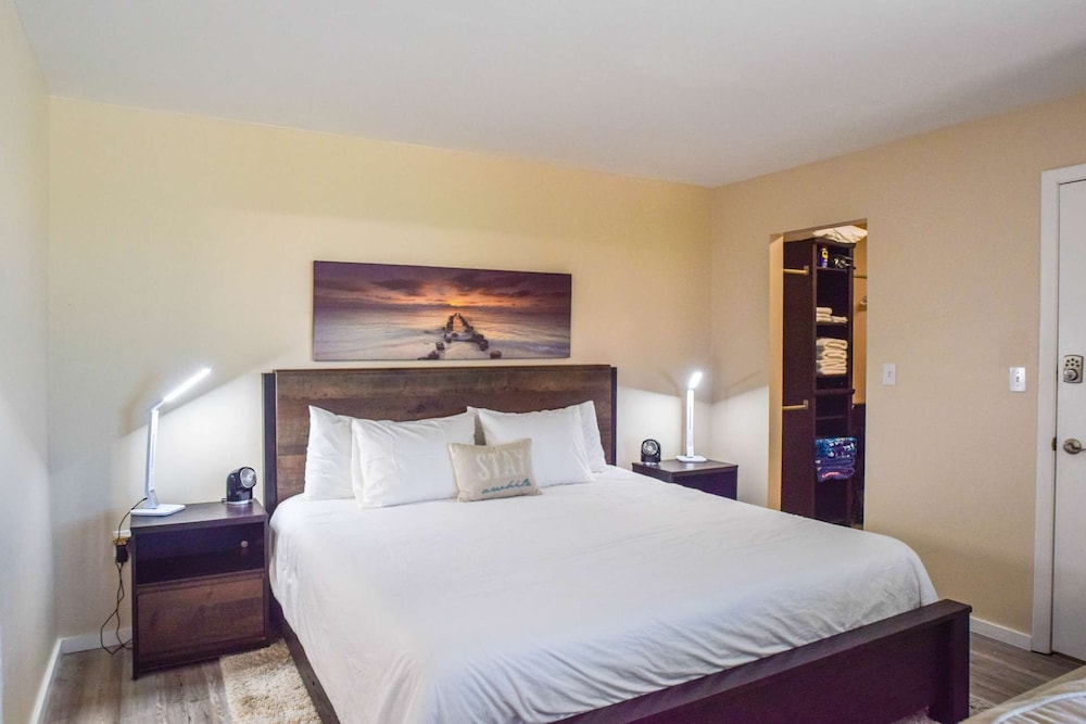 Condo (Beach & Tennis 1207) photo 1