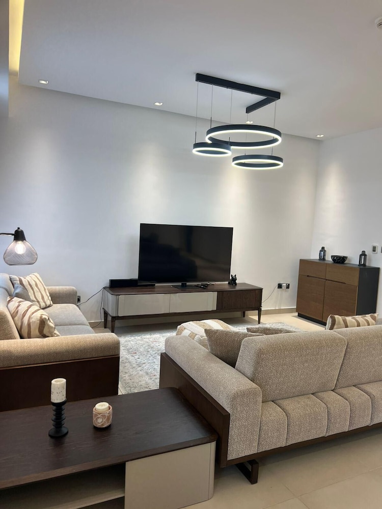 Design Apartment, 2 Bedrooms, Balcony, Marina View photo 3