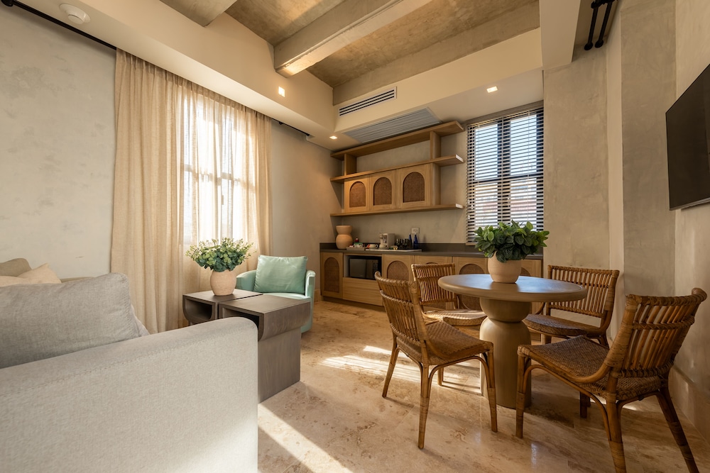 Presidential Suite, 2 Bedrooms, Private Pool, Ground Floor